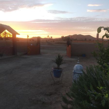 Maison Riad Tamarighte Merzouga Eksteriør bilde
