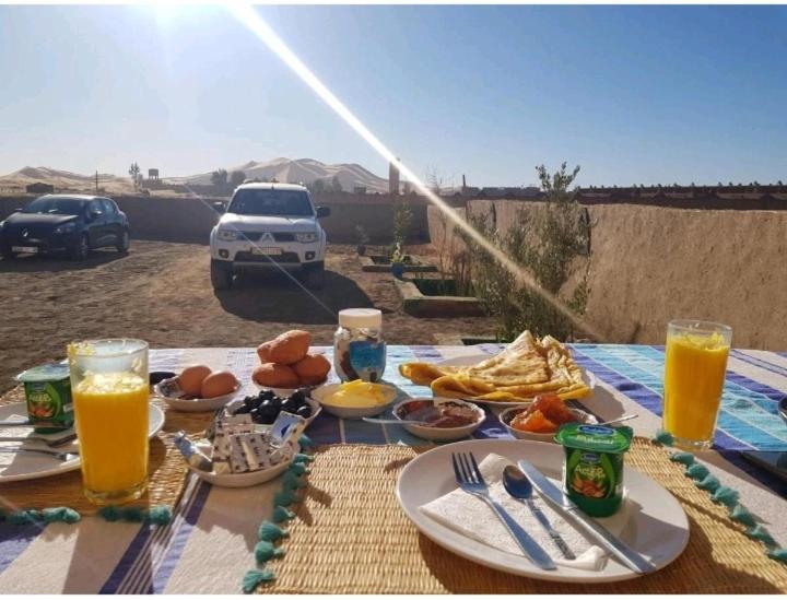 Maison Riad Tamarighte Merzouga Eksteriør bilde